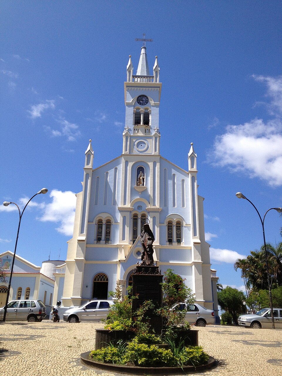 Carmópolis de Minas (MG)