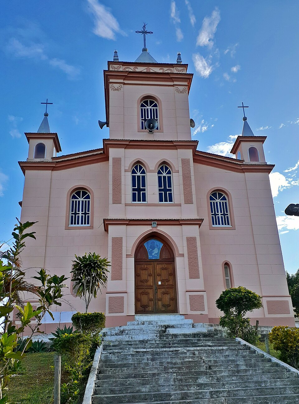Leopoldina (MG)