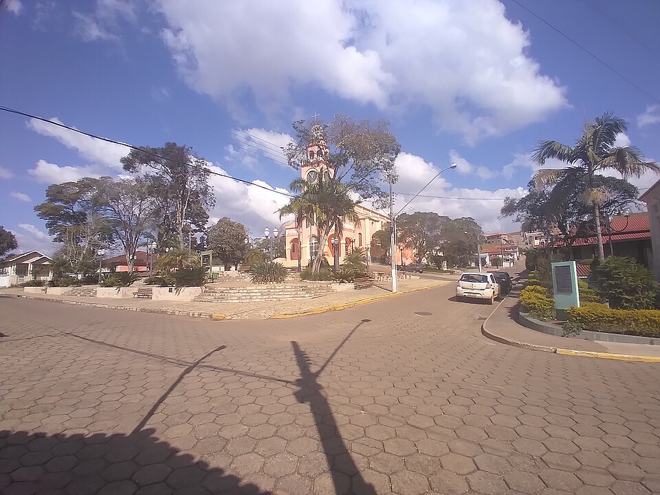 São Sebastião do Rio Verde (MG)