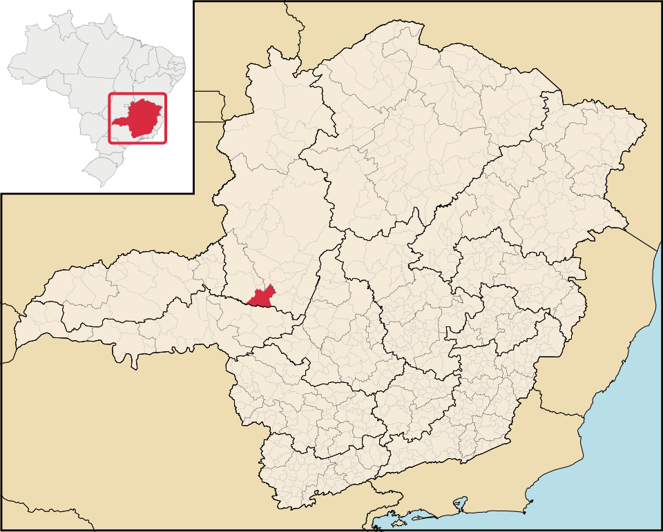 Mapa de localização de Serra do Salitre em MG