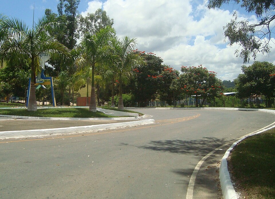 Silveirânia (MG)