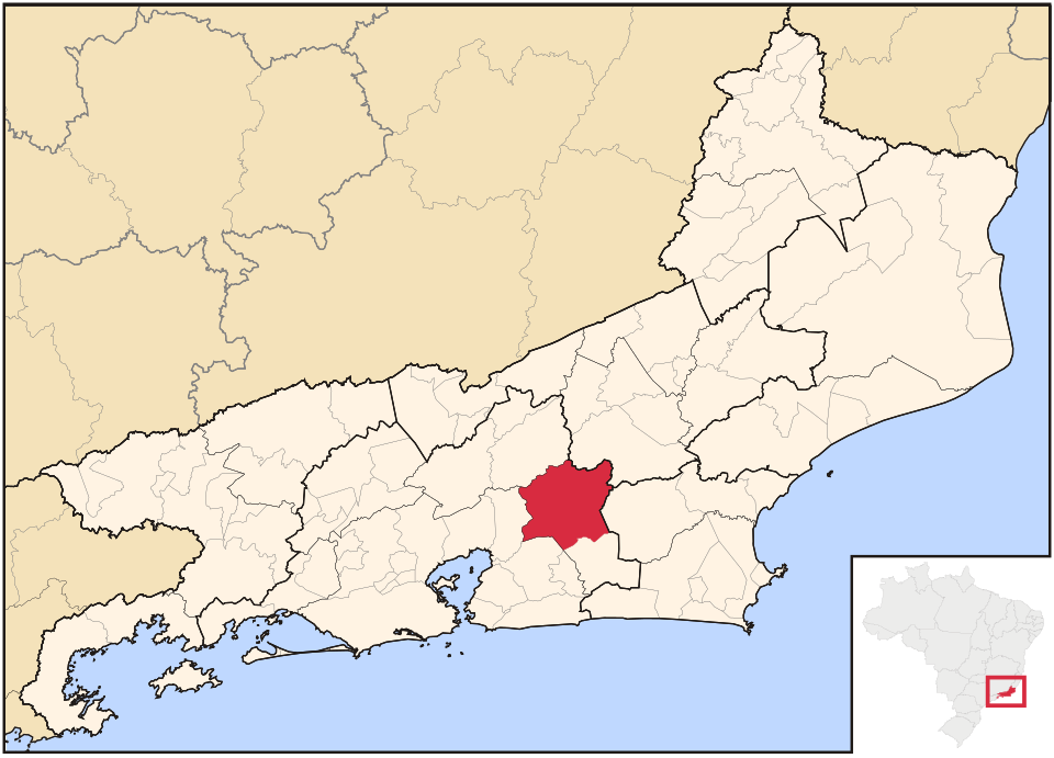 Mapa de localização de Cachoeiras de Macacu em RJ