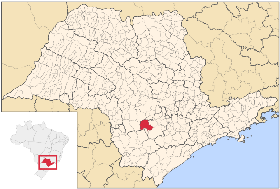 Mapa de localização de Angatuba em SP